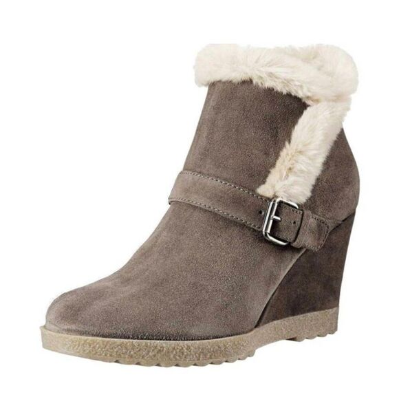 NWOB AQUATALIA Carlotta Faux Fur Wedge Bootie Size 39 - Picture 1 of 10